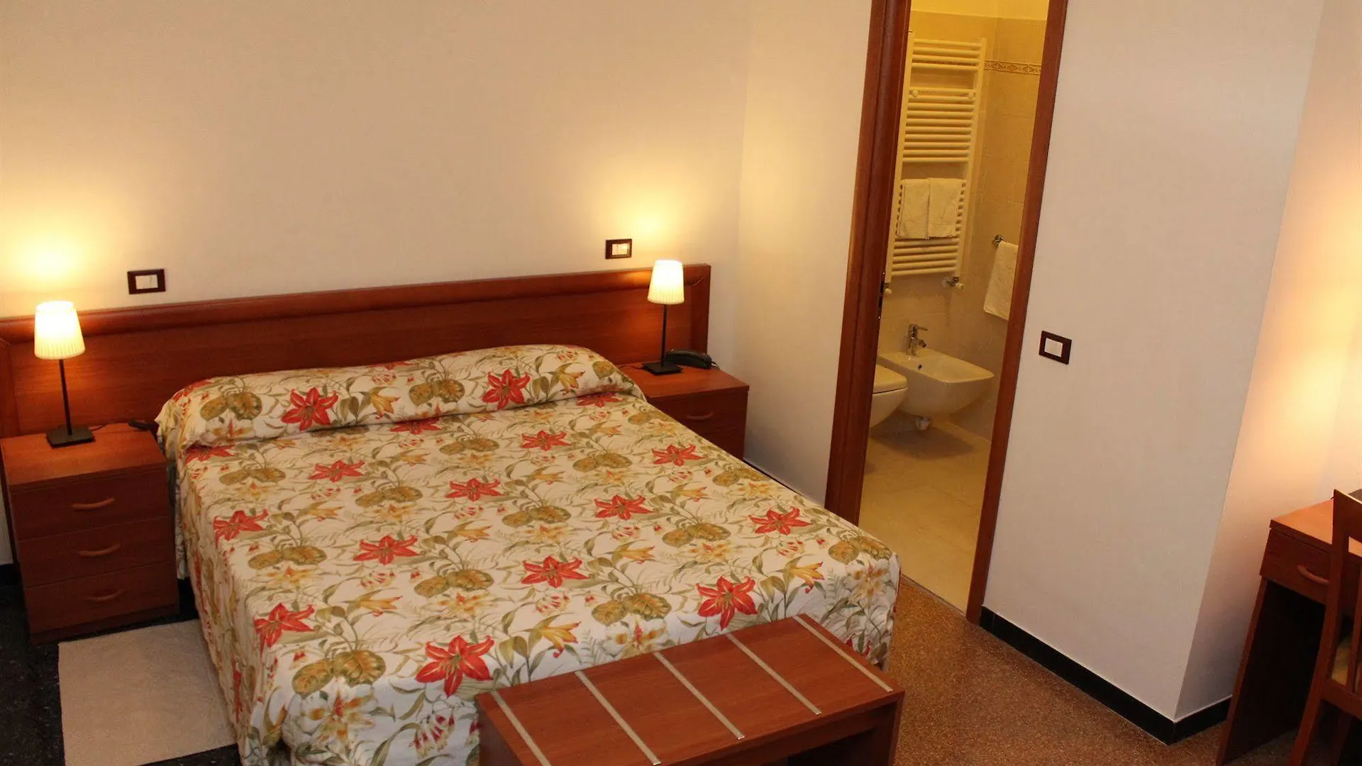 **  Hotel Serena Varazze Italië